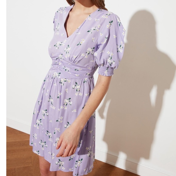 Floral Print Mini Dress - Picture 4 of 4